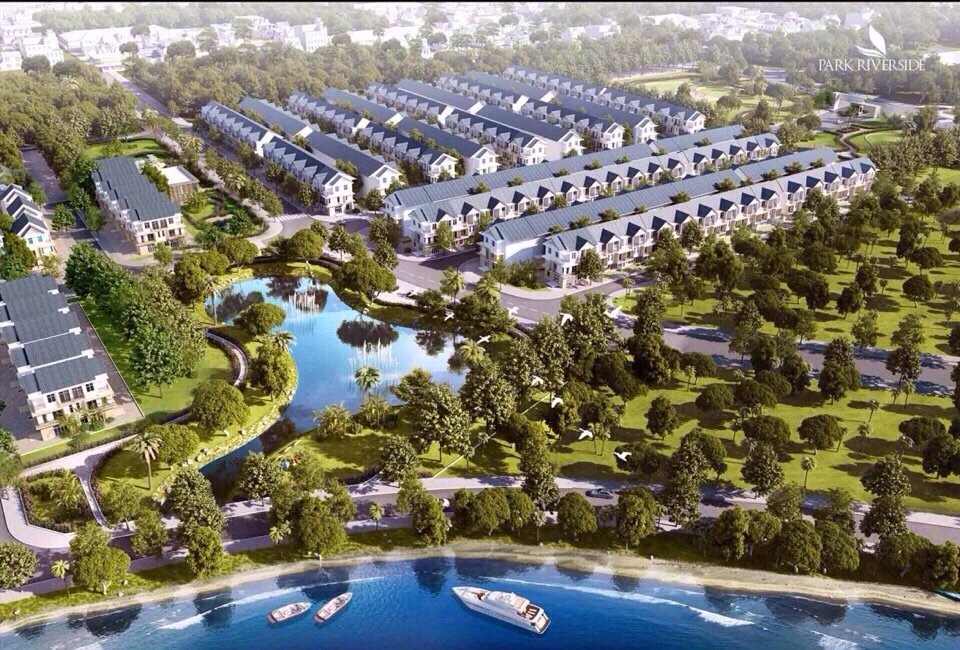Valencia Riverside